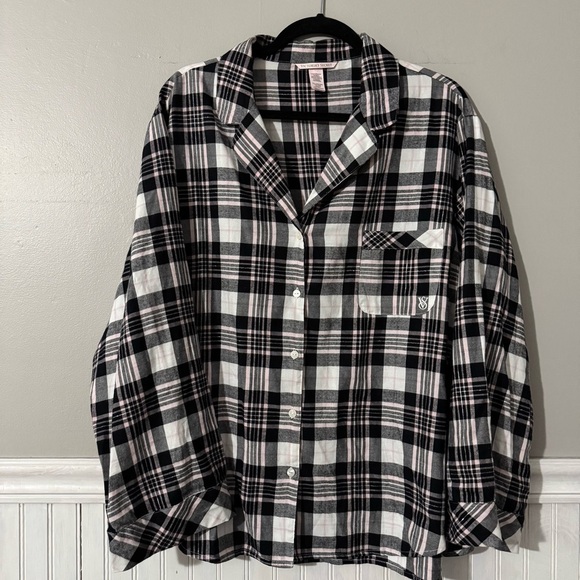 Victoria's Secret Cotton Long Sleeve V-Neck PJ Top Sleepwear  Plaid  XXL - Picture 1 of 6